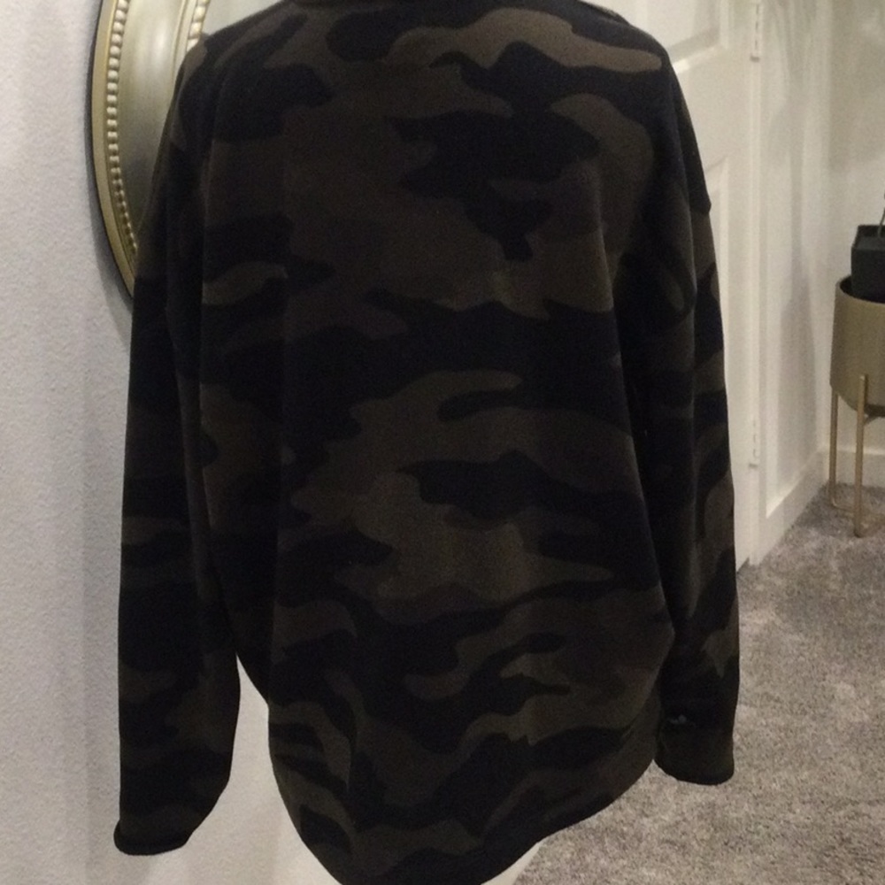 Camouflage Pullover - image 3
